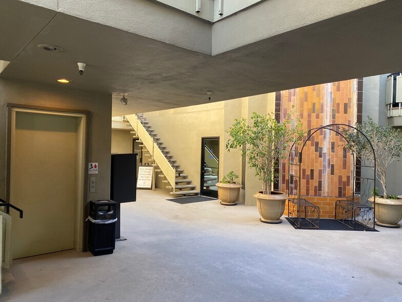 More Photos Of 1350 Dell Ave, Campbell Office For Lease