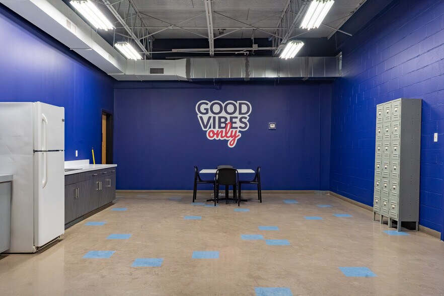 More Photos Of 1230 Macklind Ave, Saint Louis Coworking Space