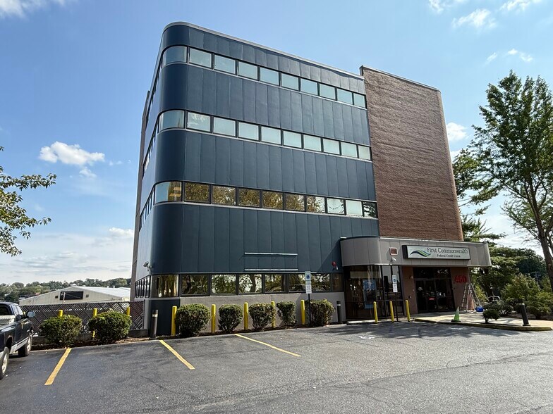 Primary Photo Of 446-450 Union Blvd, Allentown Medical For Lease
