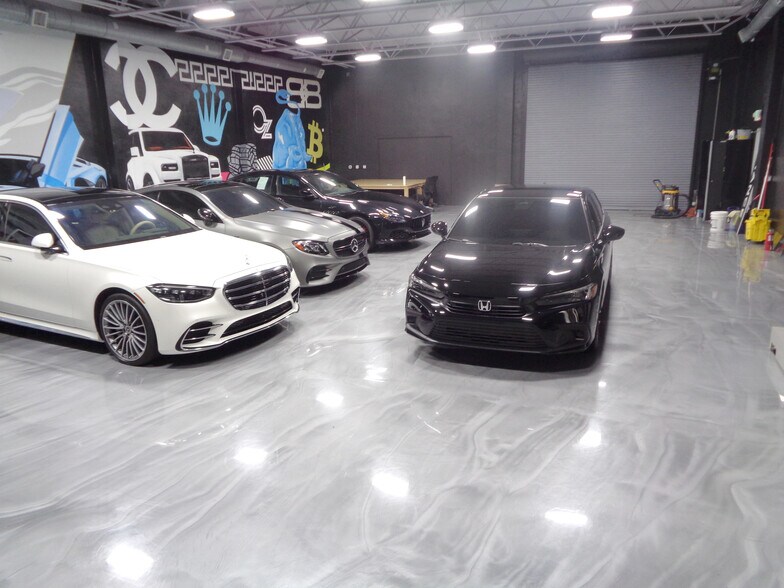 More Photos Of 3749 N Federal Hwy, Pompano Beach General Retail For Lease