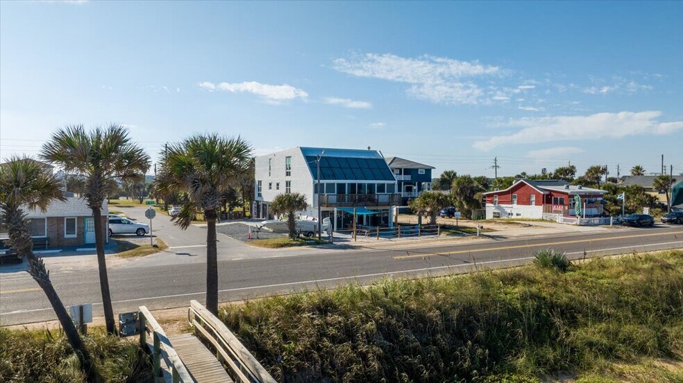 More Photos Of 901 N Oceanshore Blvd, Flagler Beach Hotel For Sale
