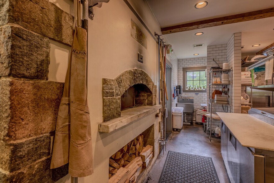 More Photos Of 305 Main St, Peru Restaurant For Sale