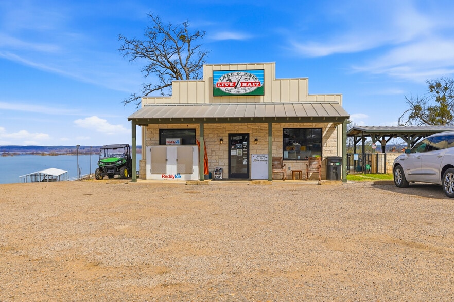 More Photos Of 16851 State Highway 155 N, Ore City Marina For Sale