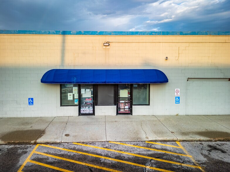 More Photos Of 909 E St Patrick St, Rapid City Storefront Retail Office For Lease