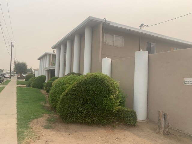 More Photos Of 4040 E Dakota Ave, Fresno Apartments For Sale