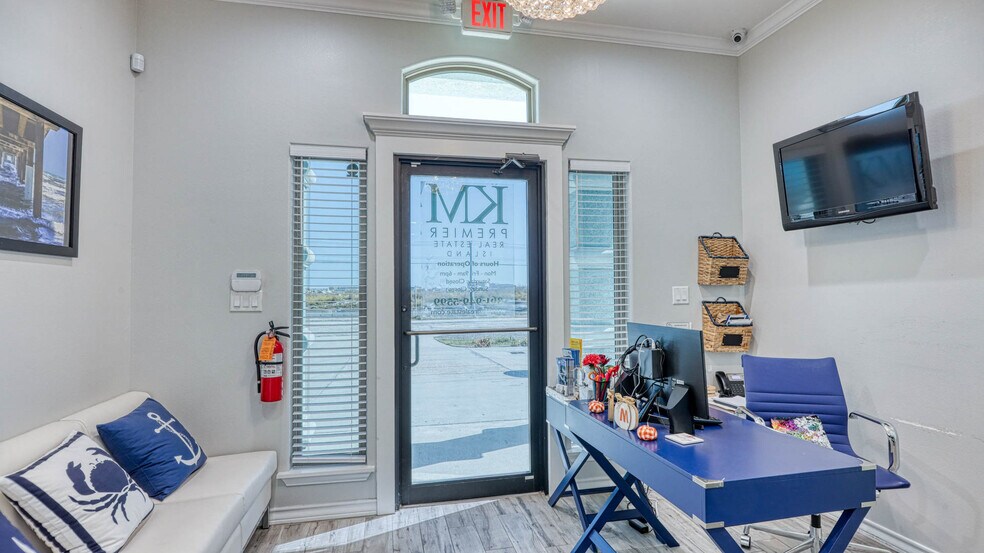 More Photos Of 14933 S Padre Island Dr, Corpus Christi Office For Lease