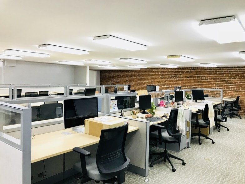 More Photos Of 181 2nd St, San Francisco Loft Creative Space For Lease