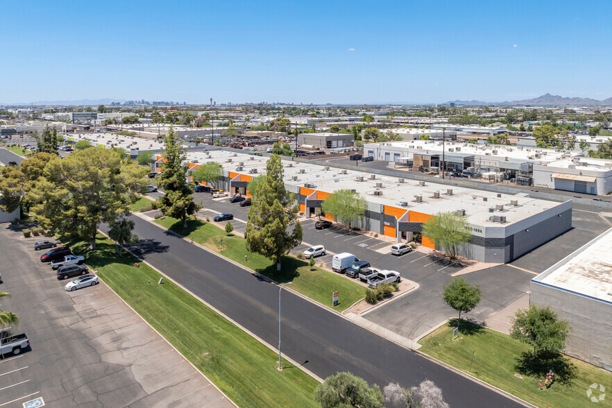 More Photos Of 1440 W 12th Pl, Tempe Warehouse For Lease