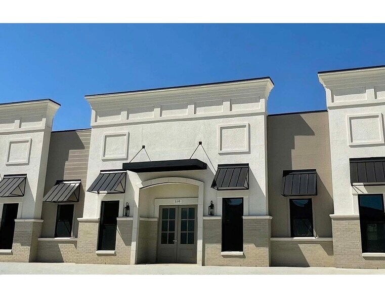 More Photos Of 2416 Swamy Dr, Sherman Medical For Sale