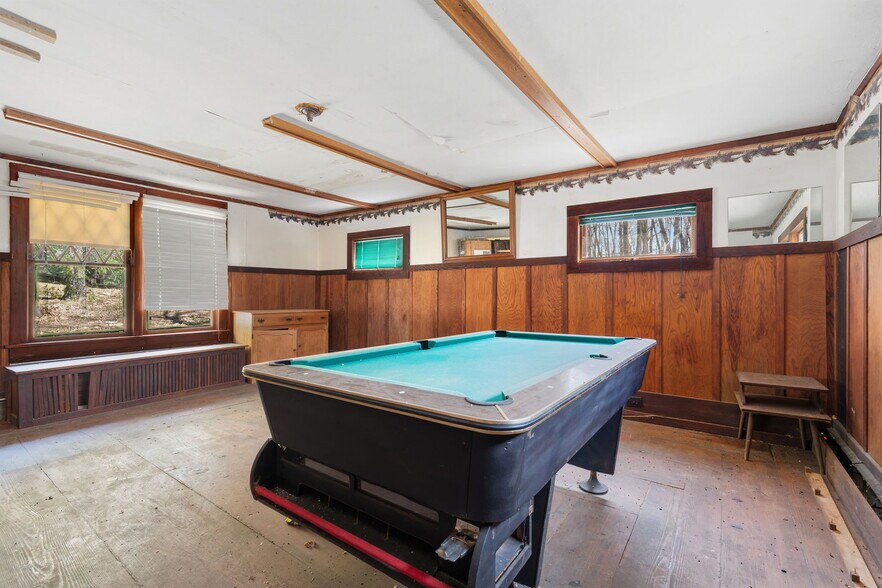 More Photos Of 1098 340th Ave, Frederic Specialty For Sale