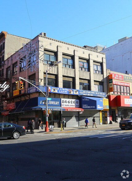 Primary Photo Of 199 Canal St, New York Storefront Retail Office For Lease