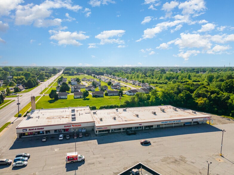 More Photos Of 3405-3419 E Genesee Ave, Saginaw Unknown For Lease