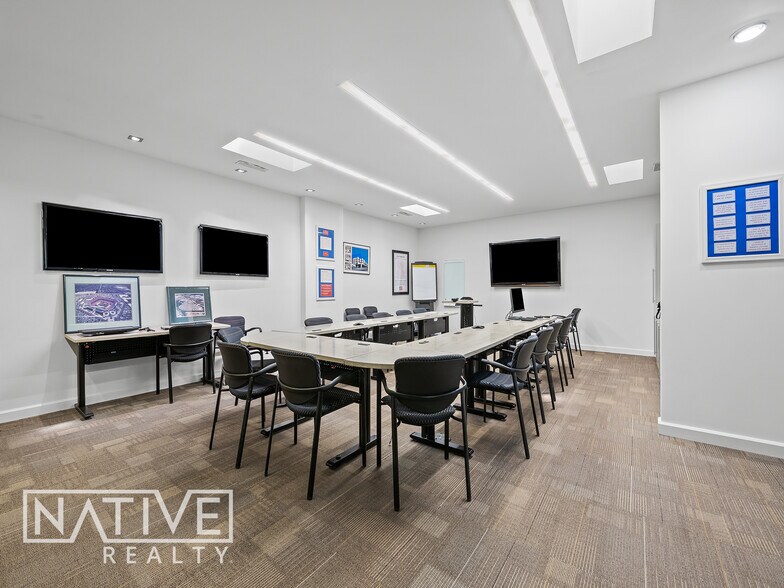 More Photos Of 1330 SE 4th Ave, Fort Lauderdale Loft Creative Space For Lease