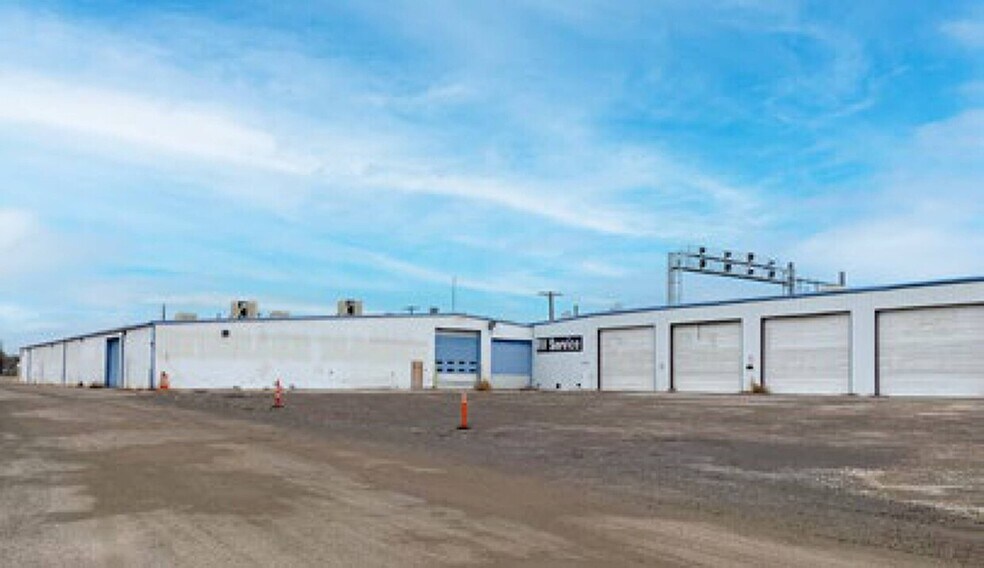 More Photos Of 5800 Federal Blvd, Denver Warehouse For Sale