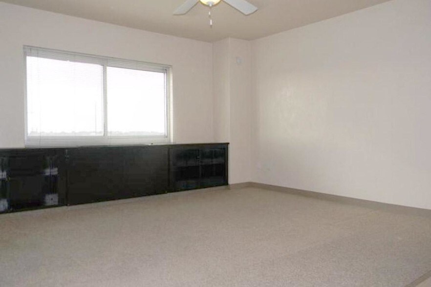 More Photos Of 320 N 22nd St, Omaha Apartments For Sale