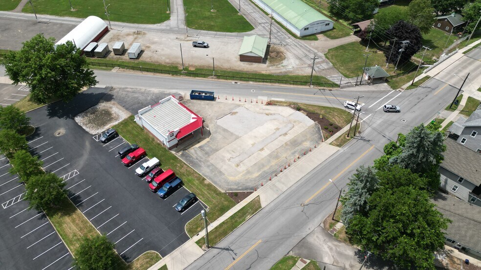 More Photos Of 516 W Liberty St, Wooster Service Station For Sale