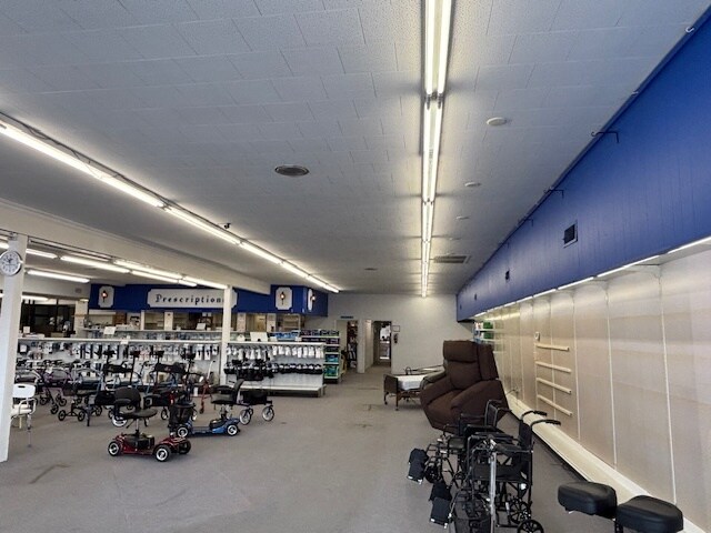 More Photos Of 714 New Bridge St, Jacksonville Storefront For Lease