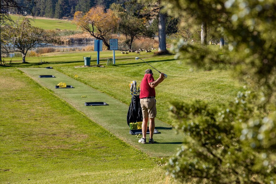 5925 Country Club Dr, Weed, CA 96094 Golf Course Driving Range For