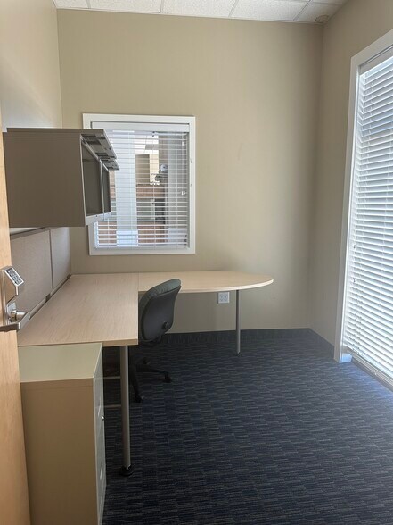 More Photos Of 811-867 N 900 W, Orem Office For Sale