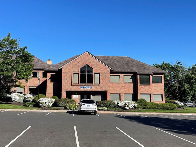 More Photos Of 50 Avon Meadow Ln, Avon Office For Lease