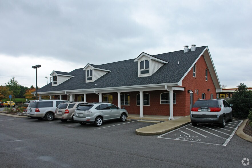 More Photos Of 4095 Mallory Ln, Franklin Medical For Sale