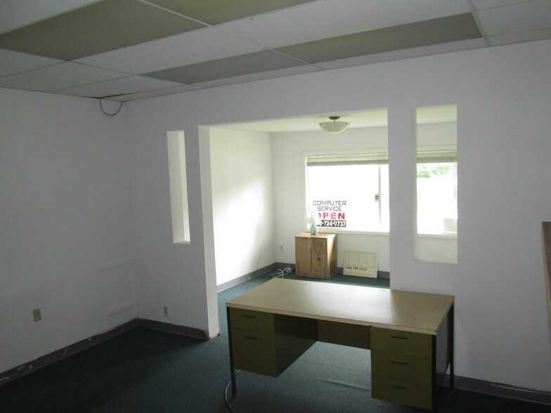 More Photos Of 485-487 Front St, Berea Office Residential For Sale