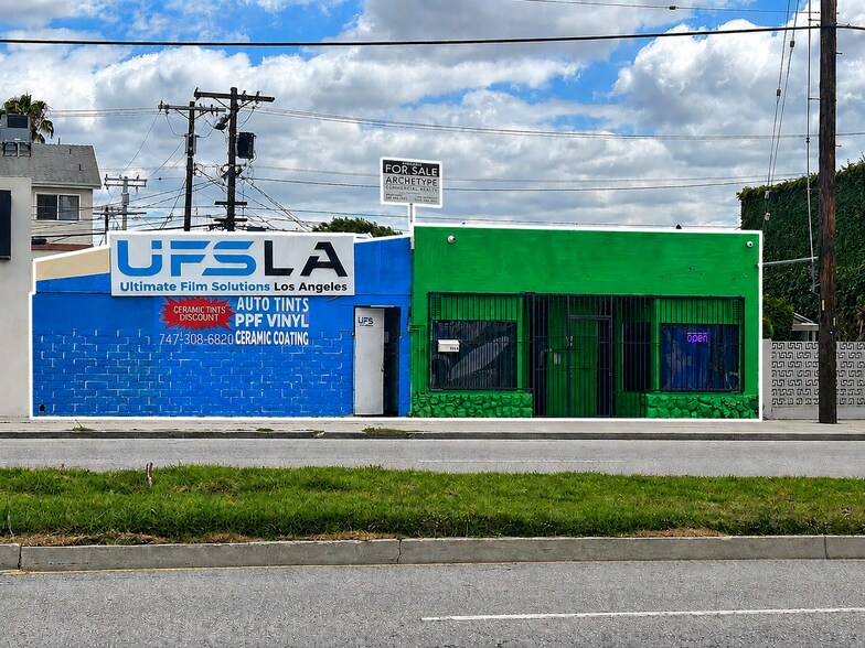 Primary Photo Of 5114 Vineland Ave, North Hollywood Storefront Retail Residential For Sale