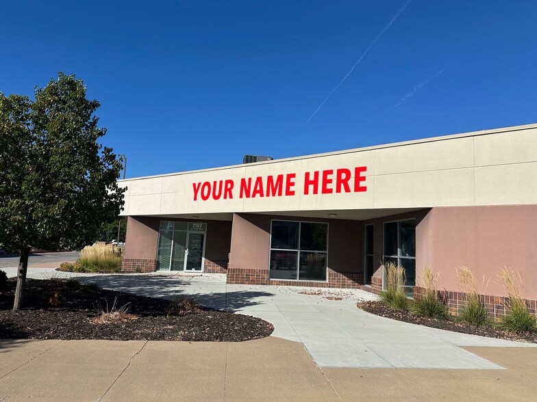 Primary Photo Of 2102 N 117th Ave, Omaha Loft Creative Space For Lease