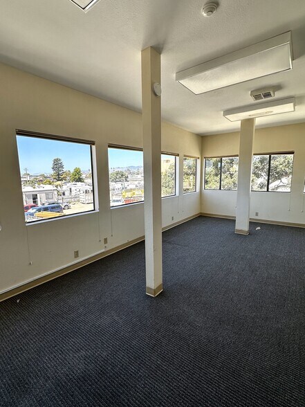 More Photos Of 200 S 13th St, Grover Beach Medical For Sale