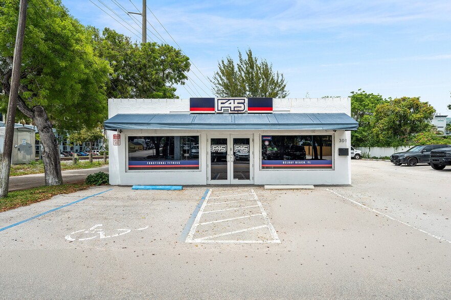 Primary Photo Of 301 NE 1st St, Delray Beach Freestanding For Sale