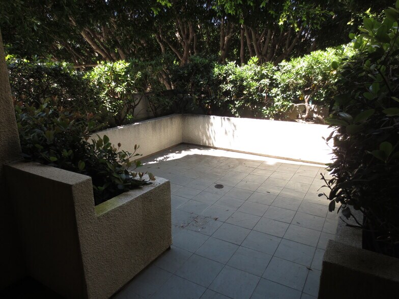More Photos Of 1212 5th St, Santa Monica Apartments For Lease