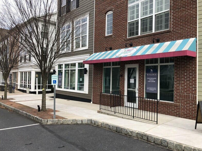 More Photos Of 100-148 Walden Way, Mechanicsburg Storefront Retail Office For Lease
