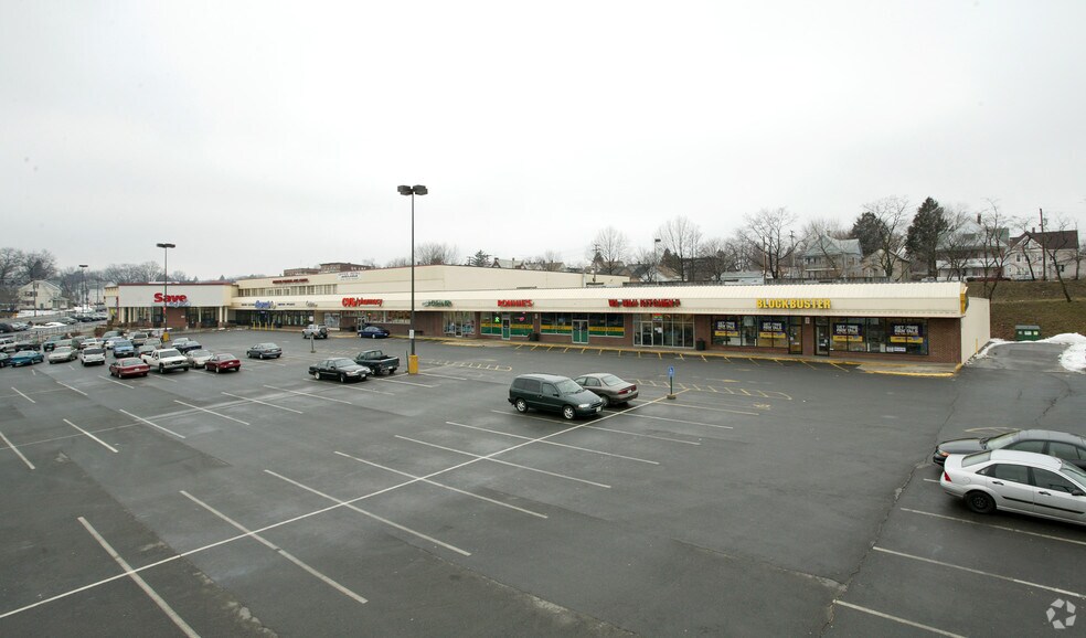 More Photos Of 209-235 South St, Holyoke Freestanding For Lease