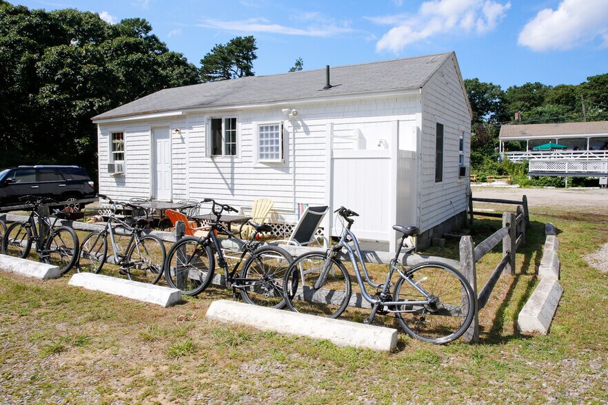 More Photos Of , Brewster General Retail For Sale