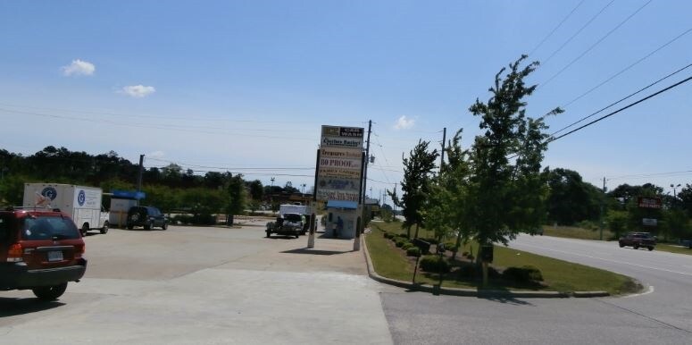 More Photos Of 3916 US-80, Phenix City Storefront Retail Office For Lease