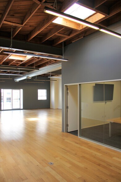More Photos Of 811-821 Sansome St, San Francisco Office For Lease
