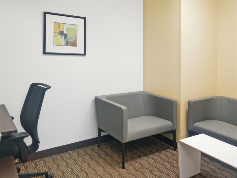 More Photos Of 2 St Clair Ave E, Toronto Coworking Space