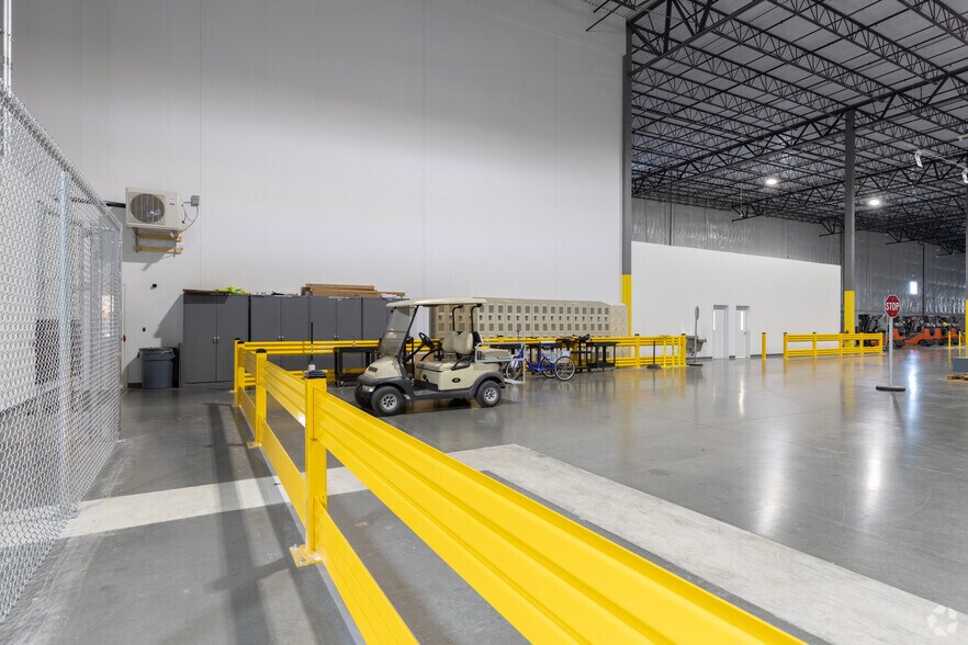 More Photos Of 201 Richard Knock Hwy, Walton Distribution For Lease