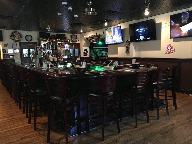 More Photos Of 13-15 Hamilton St, Bound Brook Restaurant For Sale
