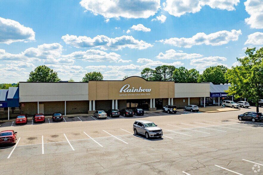 More Photos Of 3615-3677 New Bern Ave, Raleigh Storefront For Lease