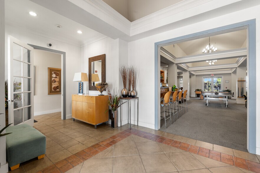 More Photos Of 1500 S Avenue K, Portales Multifamily For Sale