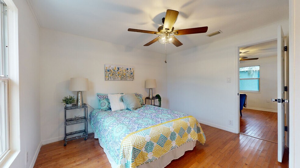 More Photos Of 67 Masters Dr, Saint Augustine Office For Lease