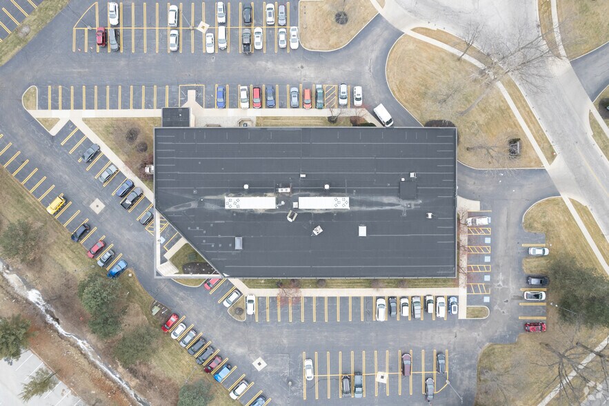 More Photos Of 2000 Regency Ct, Toledo Unknown For Lease