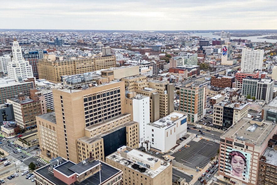 More Photos Of 1421 Race St, Philadelphia Medical For Lease