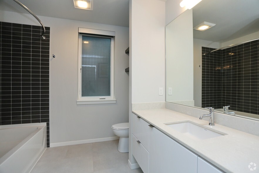 More Photos Of 910 John St, Seattle Apartments For Lease