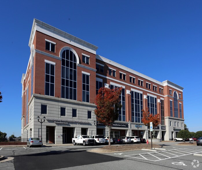 More Photos Of 110 Oakwood Dr, Winston-Salem Office For Lease