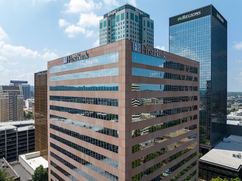 More Photos Of 505 20th St N, Birmingham Office For Lease