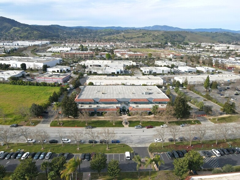 More Photos Of 700 Jarvis Dr, Morgan Hill Manufacturing For Sale