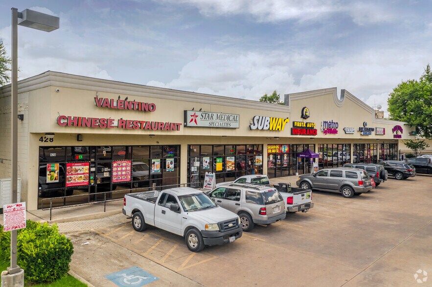 Primary Photo Of 428 E Jefferson Blvd, Dallas Unknown For Lease