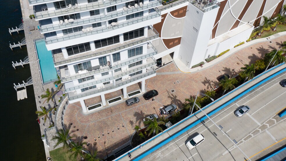 More Photos Of 4010 S Ocean Dr, Hollywood Hotel For Lease